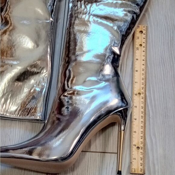 (T-RBB120)  Only Maker Women's Mid Calf Boots, Knee High Boots, Silver Sz 10 - Picture 7 of 9